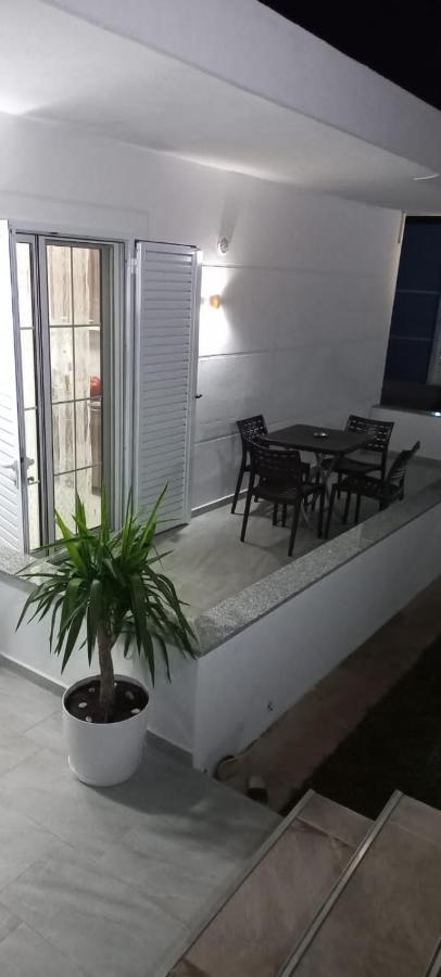 Arjan Dyli Guesthouse Ksamil Dış mekan fotoğraf